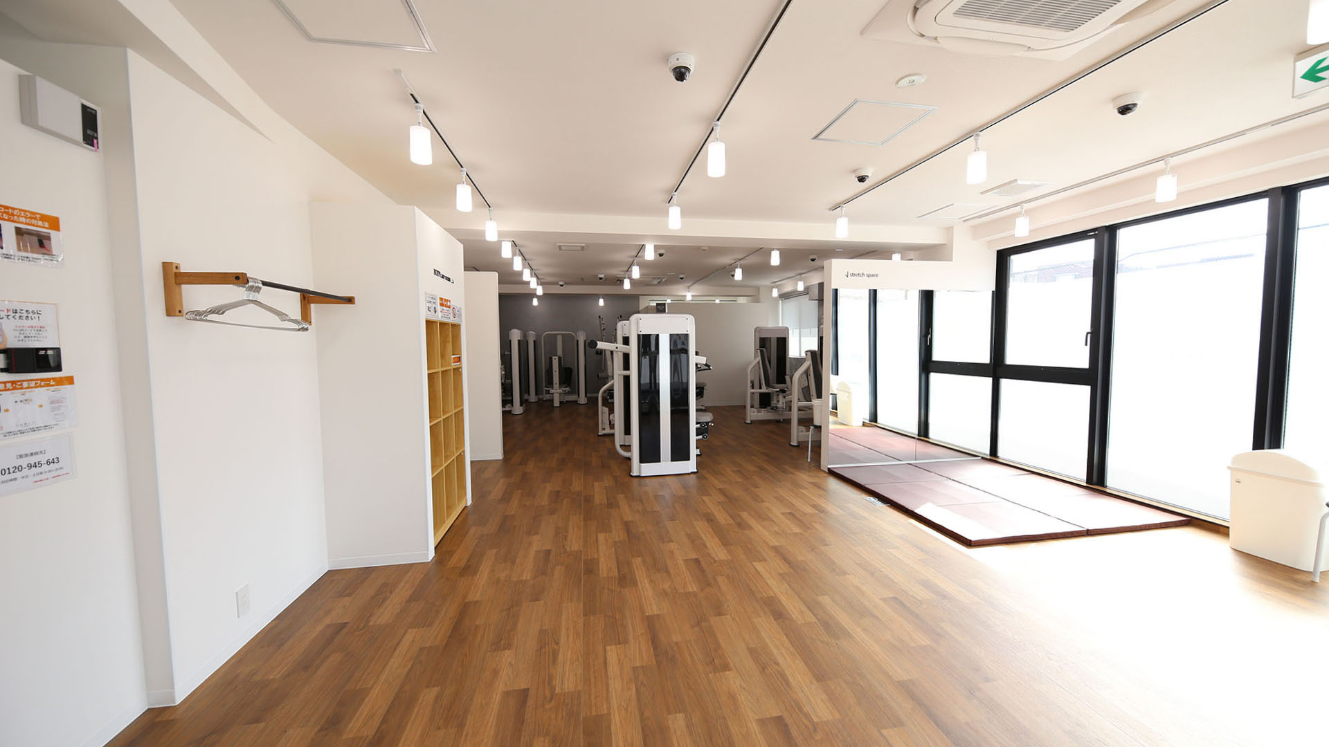 二子玉川店の店舗内観01