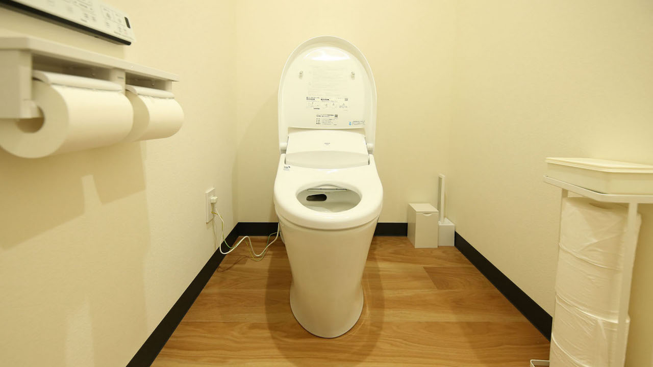 仙川店のトイレ01