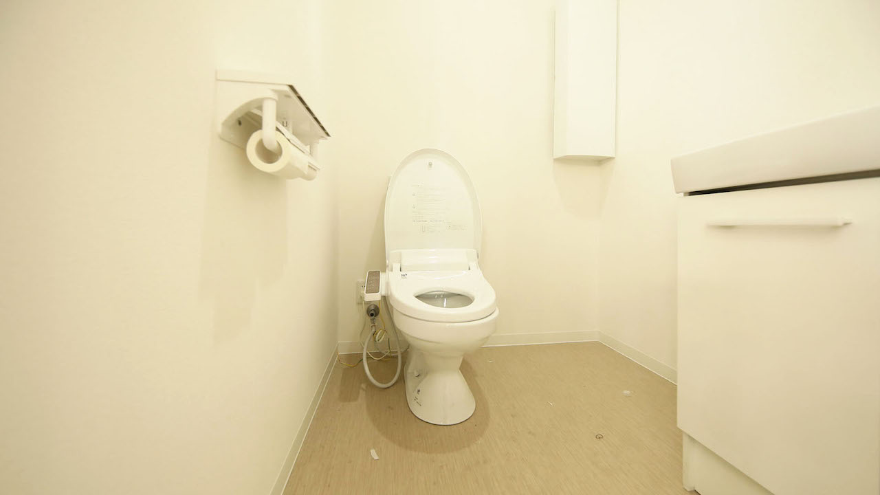 舎人のトイレ01