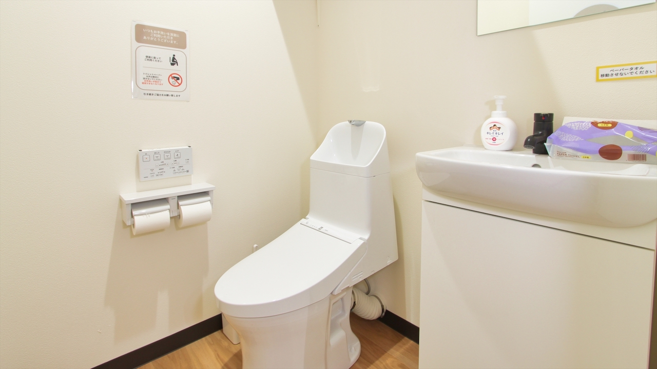 町田南口店のトイレ01